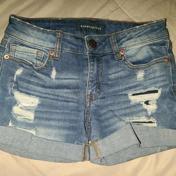 Aeropostale Pants - Aeropostale shorts Size 00